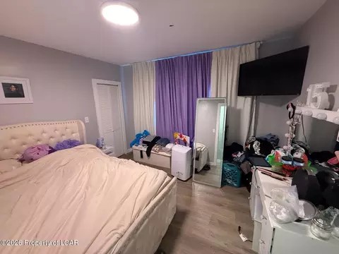 Bedroom - 217 E Chestnut St, Hazleton, PA 18201 photo 5 of 10