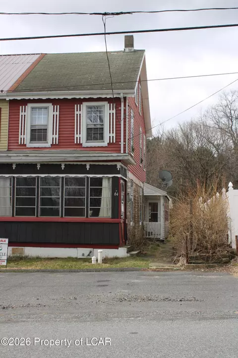 64 Lakeside Ave, Delano, PA 18220