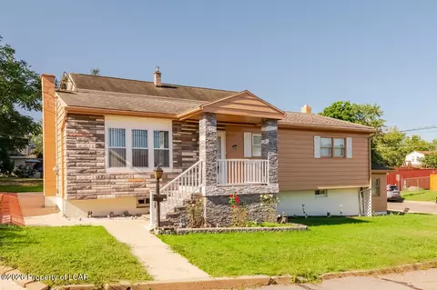 25 Kniffen St, Hanover Township, PA 18706