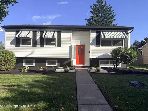 72 Gordon Ave, Wilkes-barre, PA 18702