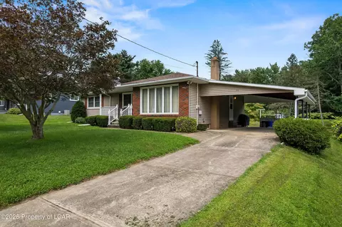 56 W Bergh St, Wilkes Barre, PA 18705