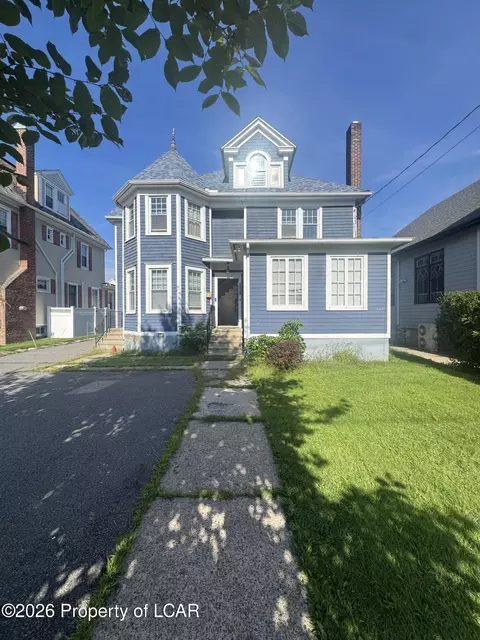 1220 Wyoming Ave, Forty Fort, PA 18704