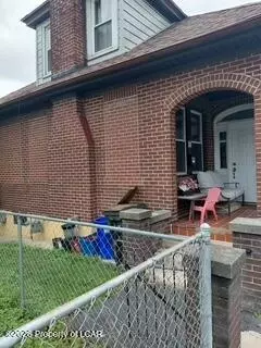 14 W 4th St, Hazleton, PA 18201