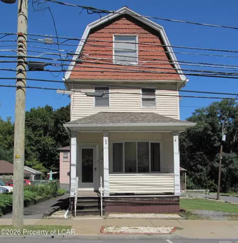 117 W Chestnut St, Wilkes Barre, PA 18705