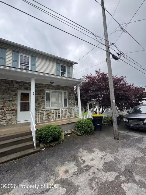 Exterior - 42-44 E Pine St, Sheppton, PA 18248 photo 7 of 12