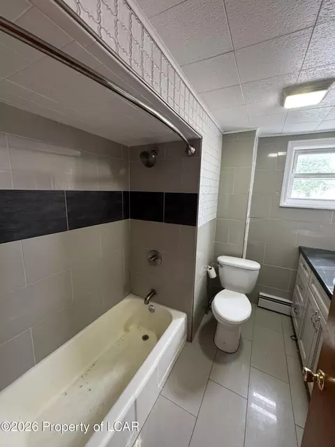 Bath - 42-44 E Pine St, Sheppton, PA 18248 photo 2 of 3