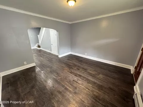 Living - 42-44 E Pine St, Sheppton, PA 18248 photo 17 of 17