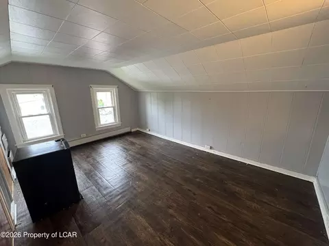 Bedroom - 42-44 E Pine St, Sheppton, PA 18248 photo 7 of 15