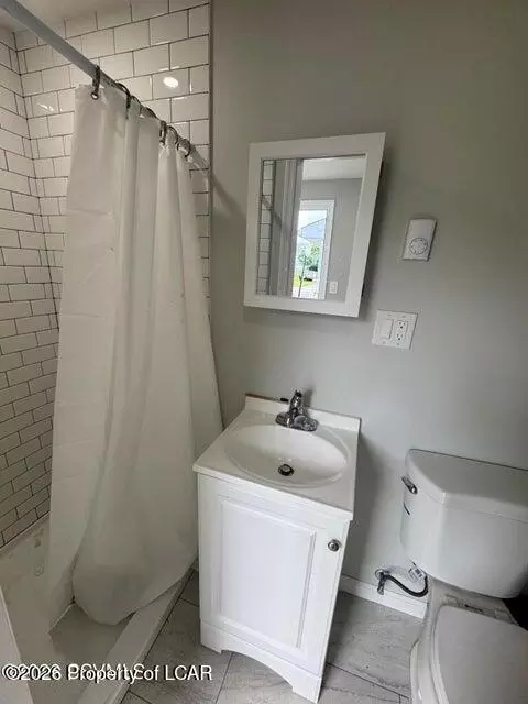 Bath - 75 3rd St, Oneida, PA 18242 photo 1 of 3