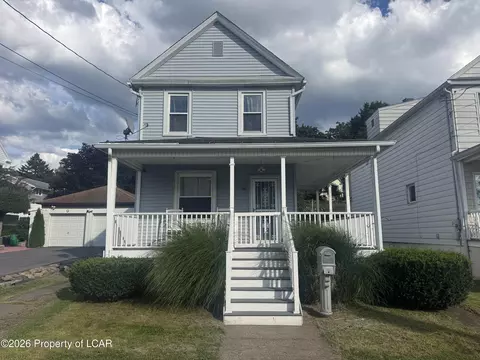 40 Rose Ave, Wilkes Barre, PA 18705