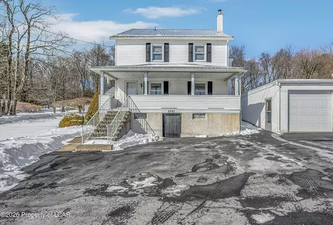 2263 State Route 940, Freeland, PA 18224