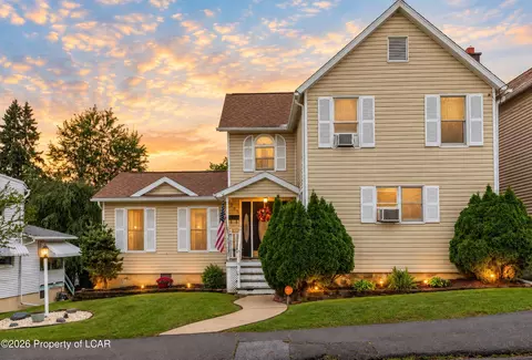205 Nicholson St, Wilkes Barre Township, PA 18702