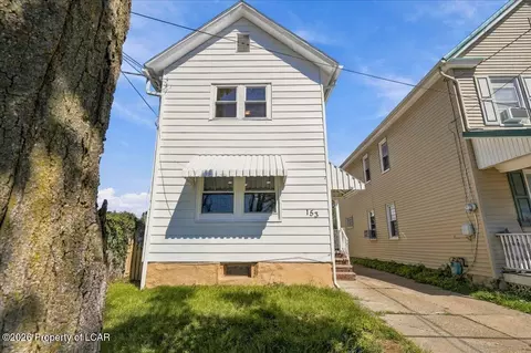 153 John St, Kingston, PA 18704