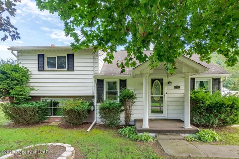 217 Trailing Pine Rd, Shickshinny, PA 18655