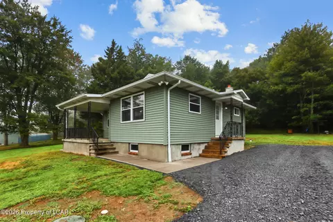 1198 W Mountain Lake Dr, Bear Creek, PA 18702