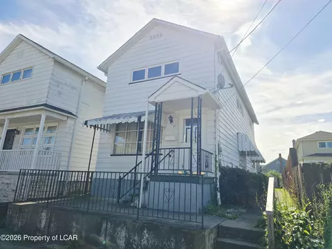21 W Grand St, Nanticoke, PA 18634