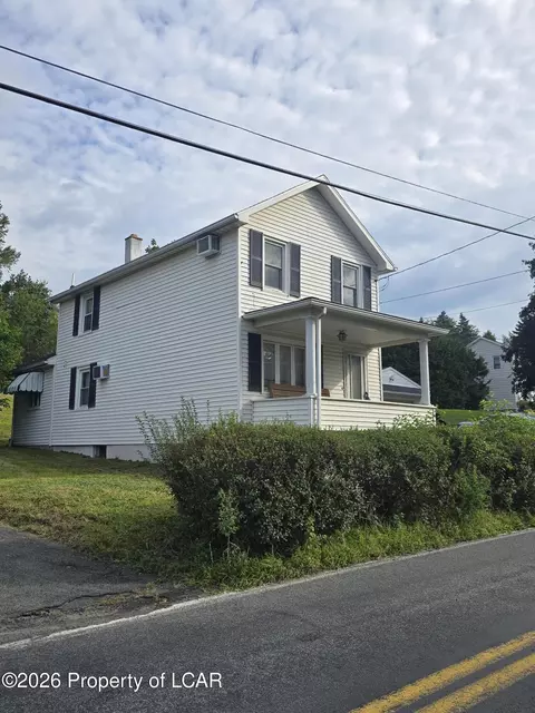182 Ridgewood Rd, Plains, PA 18705