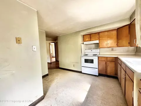 Kitchen - 2935 Hillside Rd, Shavertown, PA 18708 photo 3 of 4