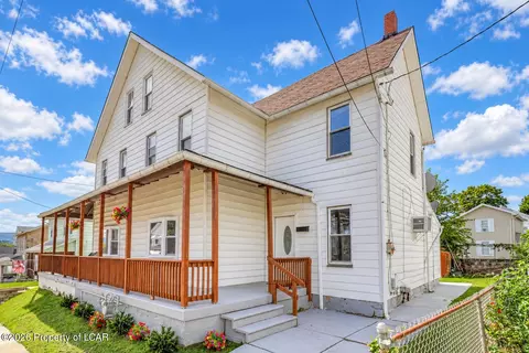 161 Center Ave, Plymouth, PA 18651