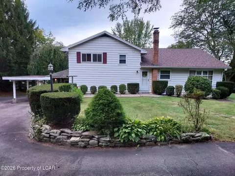 35 E Butler Dr, Drums, PA 18222