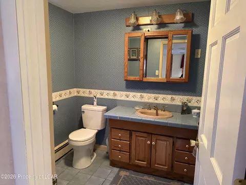 Bath - 28 E Center St, Shavertown, PA 18708 photo 1 of 5
