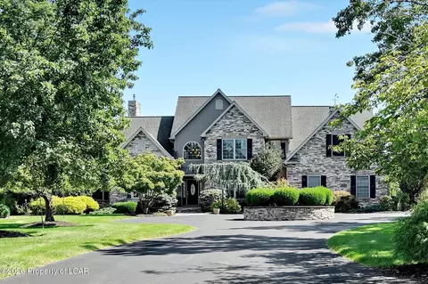 37 Kara Ln, Bloomsburg, PA 17815