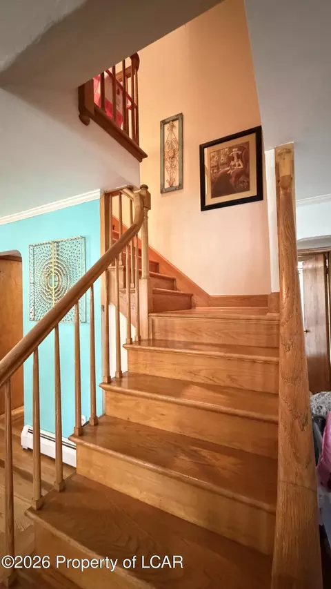 Entry Way - 1145-1147 E Broad St, Hazleton, PA 18201 photo 2 of 3