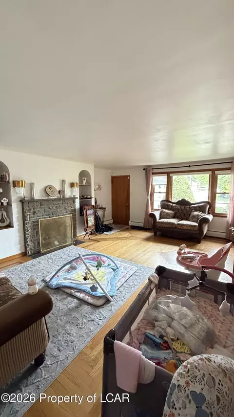 Living - 1145-1147 E Broad St, Hazleton, PA 18201 photo 2 of 4
