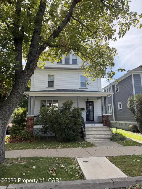 235 Wright Ave, Kingston, PA 18704