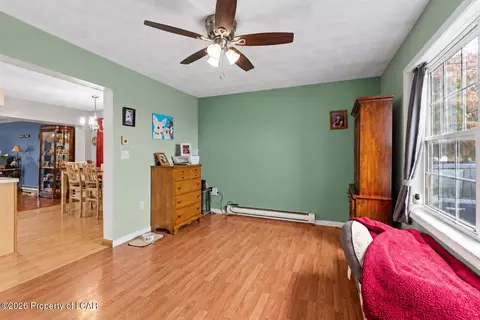 Entry Way - 114 Wright St, Duryea, PA 18642 photo 2 of 8