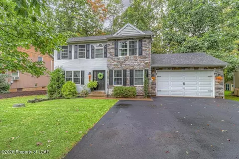 240 Shingle Mill Dr, Drums, PA 18222