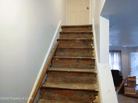 Entry Way - 518 E 6th St, Hazleton, PA 18201 photo 1 of 3