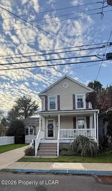 27 2nd St, Larksville, PA 18651