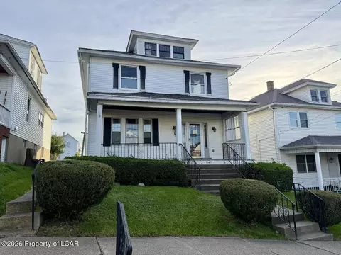 1313 Saint Ann St, Scranton, PA 18504