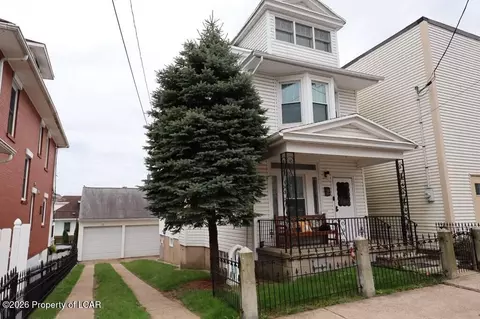 252 Florida Ave, Shenandoah, PA 17976