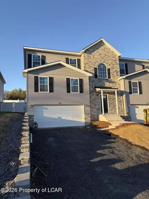 384 Colonels Rd, Hanover, PA 18706