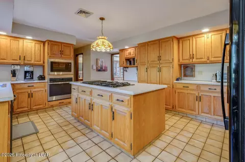 Kitchen - 150 Wellington Rd, Shavertown, PA 18708 photo 1 of 6