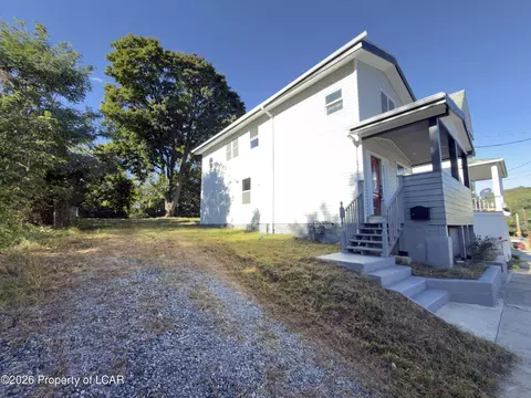 61 Johnson St, Wilkes Barre, PA 18705