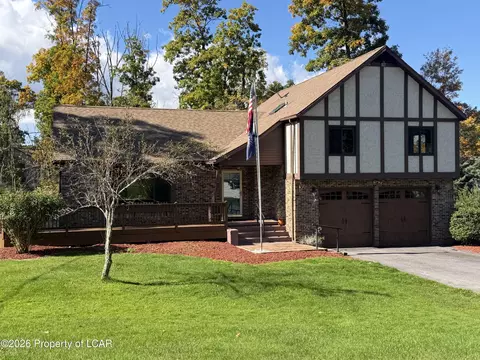 5 Washington Blvd, Mountain Top, PA 18707