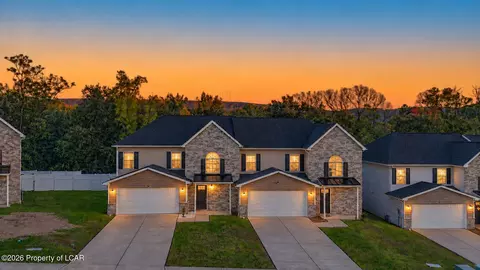 39 Maria Dr, Hanover Township, PA 18706