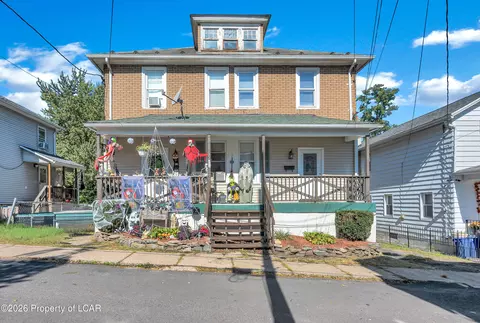 35 Short St, Edwardsville, PA 18704