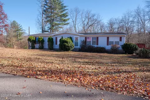 41 Browns Rd, Shickshinny, PA 18655