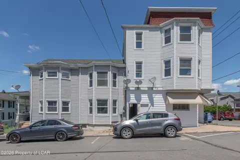 265-267 E Bertsch St, Lansford, PA 18232