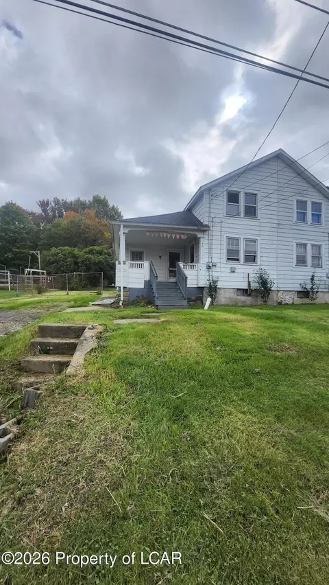 74 Laurel St, Nanticoke, PA 18634