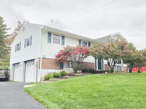 Exterior - 915 Park Ave, Shavertown, PA 18708 photo 2 of 8