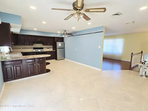Other - 915 Park Ave, Shavertown, PA 18708 photo 4 of 8