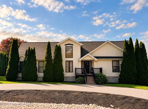 210 Simerell Rd, South Abington, PA 18411