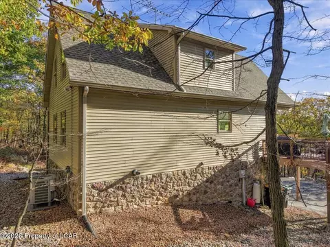 Other - 10 Spur Ln, Hazleton, PA 18202 photo 16 of 18