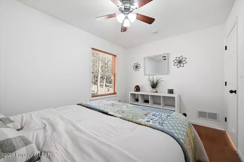 Bedroom - 10 Spur Ln, Hazleton, PA 18202 photo 4 of 8
