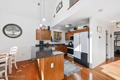 Kitchen - 10 Spur Ln, Hazleton, PA 18202 photo 4 of 4